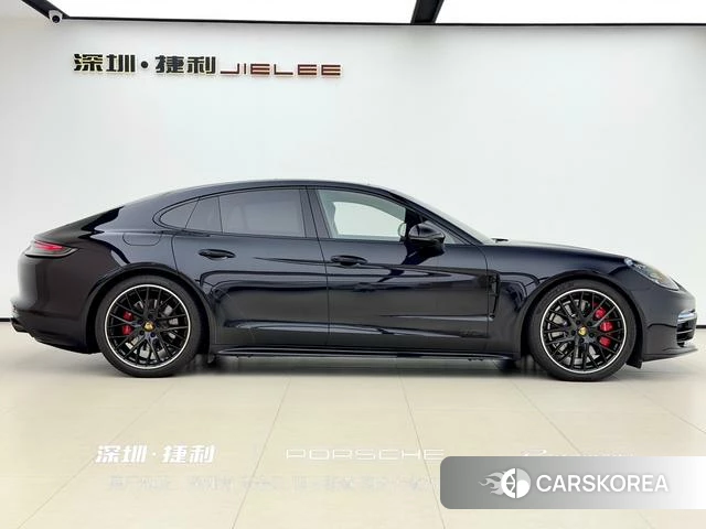 Porsche Panamera id 3919297 из Китая 7