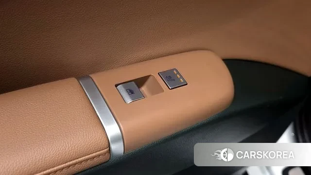 Hyundai Grandeur (GN7) id 3758537 из Кореи 7