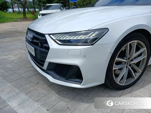 Audi A7 (4K) id 4608054 из Кореи 7