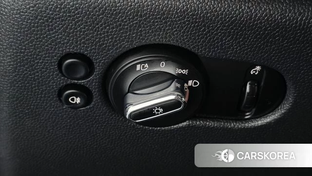 Mini Cooper S id 4534384 из Кореи 7