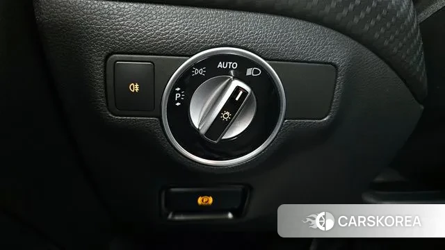 Mercedes-Benz A-Class W176 id 3737175 из Кореи 7