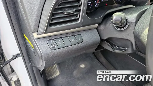 Hyundai The New Avante AD id 2513921 из Кореи 7