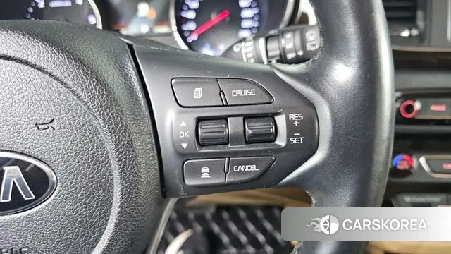 Kia The New Carnival id 3429378 из Кореи 7