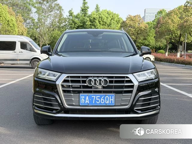 Audi Q5L id 4209984 из Китая 7