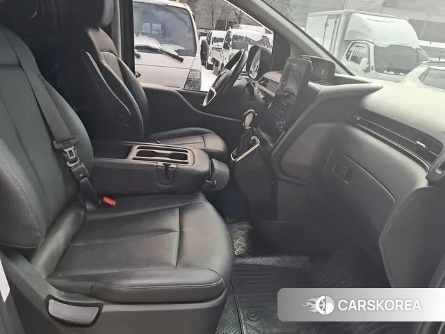 Hyundai Staria id 3451422 из Кореи 7