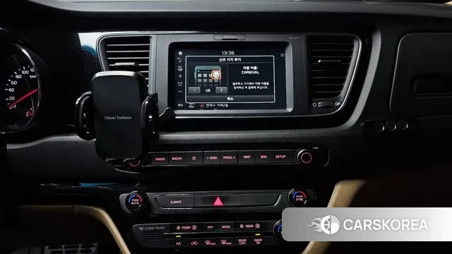 Kia All New Carnival id 3259607 из Кореи 7