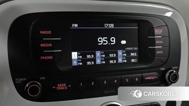 Kia Soul EV id 4642957 из Кореи 7