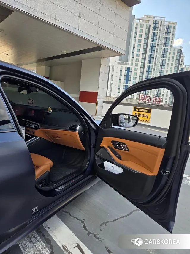 BMW 3 Series (G20) id 2889576 из Кореи 7