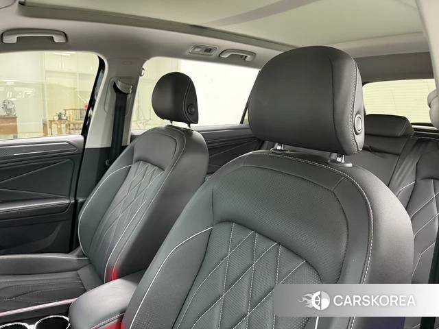 Volkswagen Tiguan L id 4348549 из Китая 7