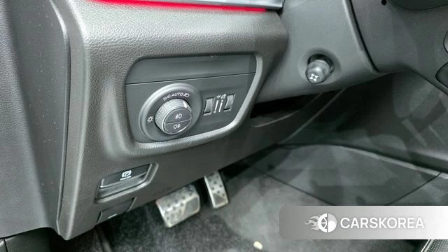 Jeep Grand Cherokee (WL) id 3871171 из Кореи 7