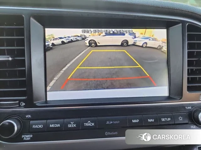 Hyundai Avante AD id 3439965 из Кореи 7