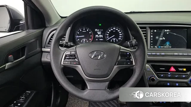 Hyundai Avante AD id 3656875 из Кореи 7