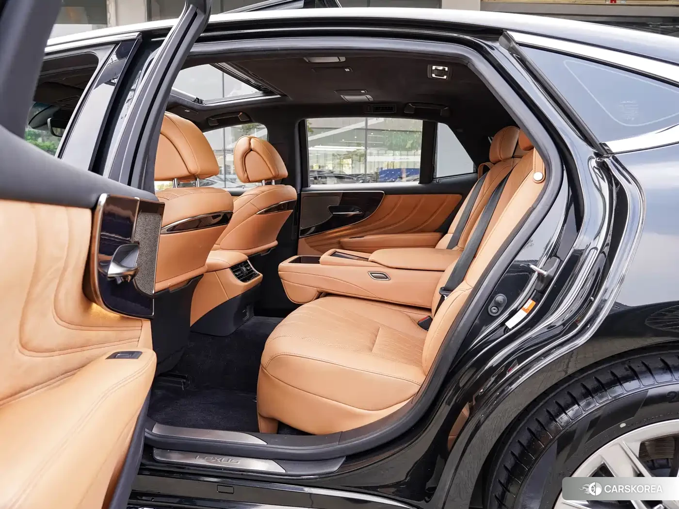 Lexus LS id 4583743 из Китая 7