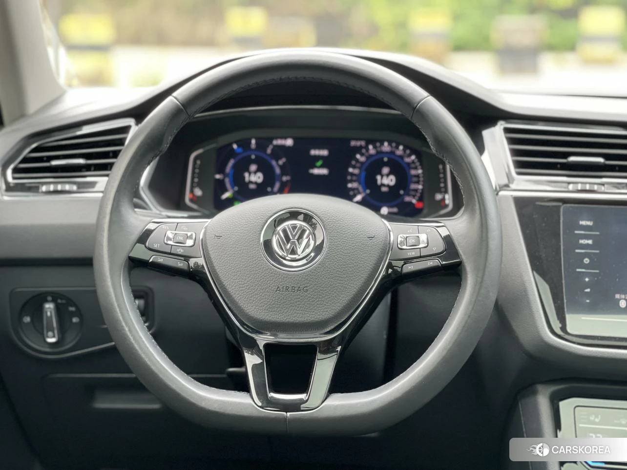 Volkswagen Tiguan L PHEV id 4453157 из Китая 7