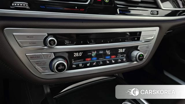 BMW 7 Series (G11) id 4542825 из Кореи 7