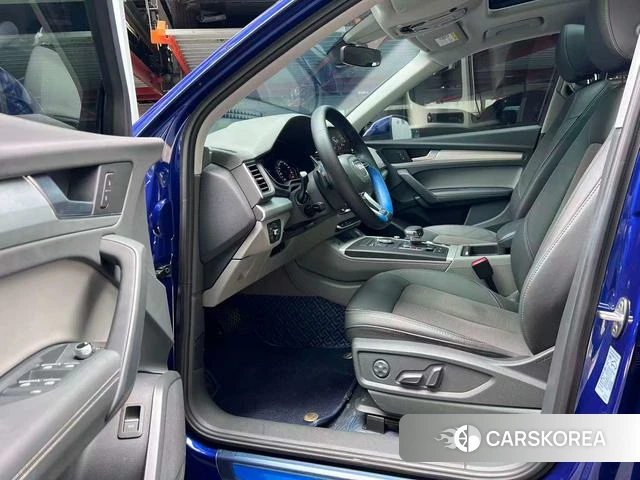 Audi Q5L id 4213822 из Китая 7
