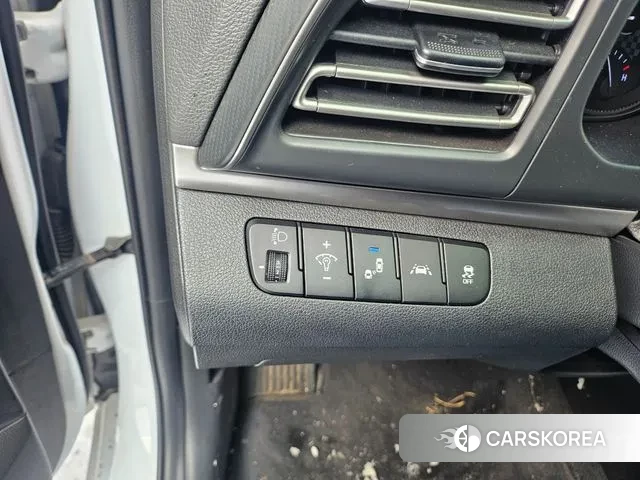 Hyundai The New Avante AD id 3656337 из Кореи 7