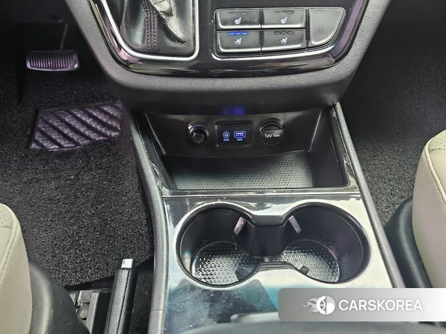 Hyundai The New Grand Starex id 4563279 из Кореи 7