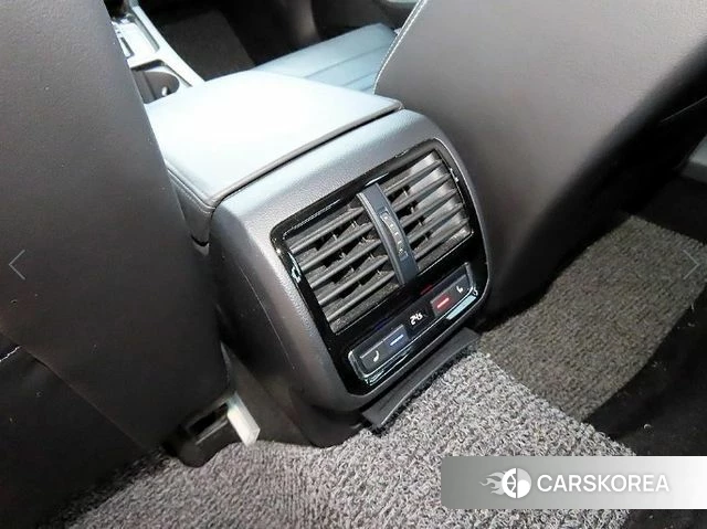 Volkswagen Passat GT (B8) id 3843389 из Кореи 7