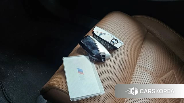 BMW 5 Series (G60) id 4194224 из Кореи 7