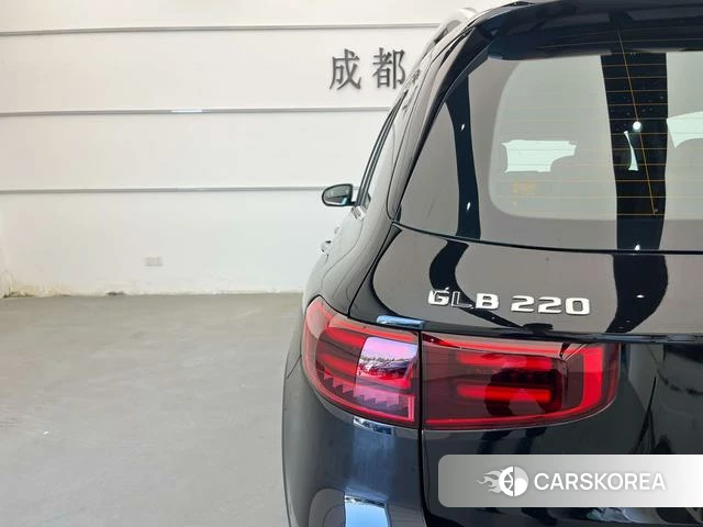 Mercedes-Benz GLB id 4274475 из Китая 7