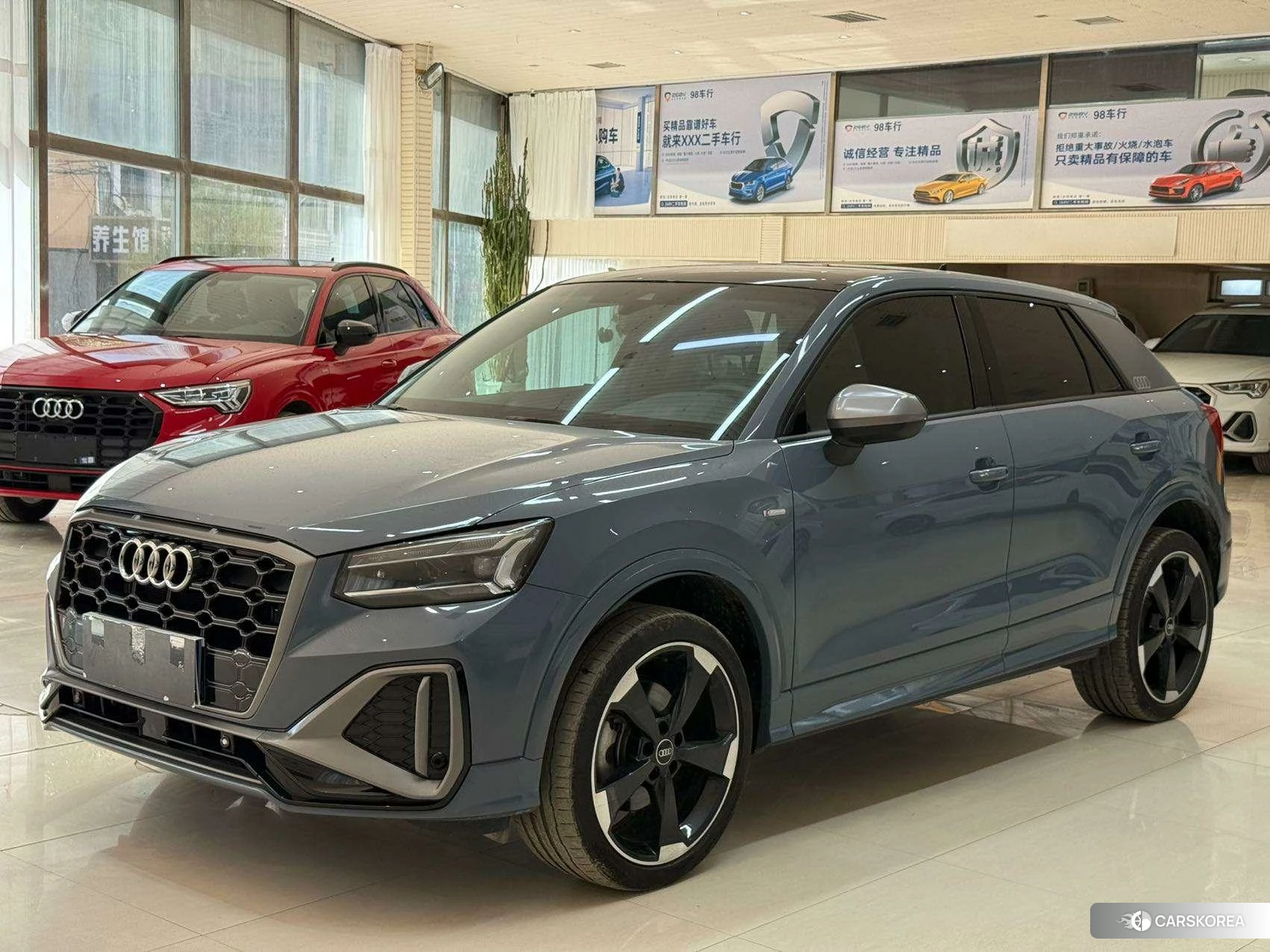 Audi Q2L id 4473365 из Китая 7