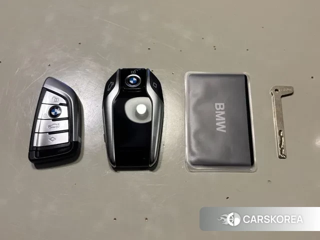 BMW 5 Series (G30) id 3696996 из Кореи 7