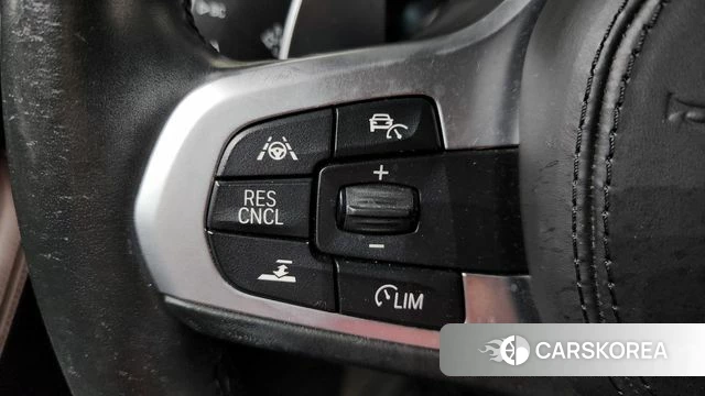 BMW 5 Series (G30) id 4363102 из Кореи 7