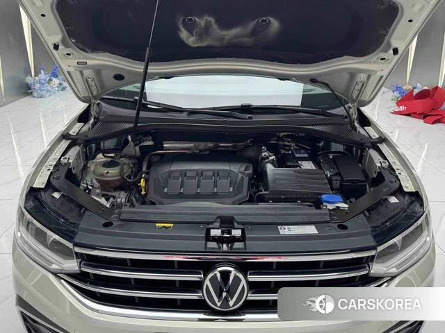Volkswagen Tiguan L id 4277509 из Китая 7