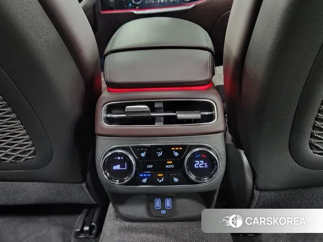 Genesis GV70 id 3507528 из Кореи 7