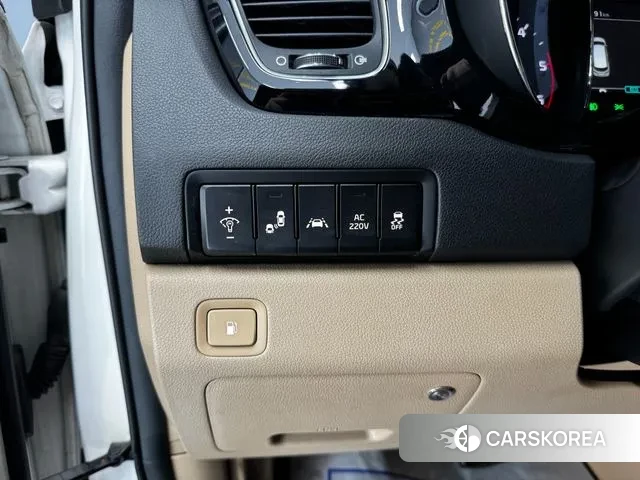 Kia The New Carnival id 3520463 из Кореи 7