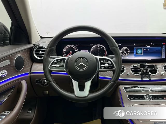 Mercedes-Benz E-class id 4253161 из Китая 7