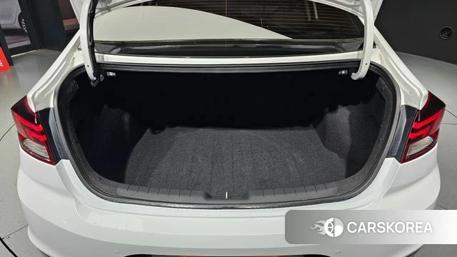 Hyundai The New Avante AD id 4180177 из Кореи 7