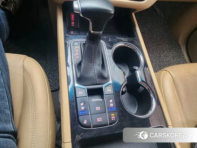 Kia The New Carnival id 3692566 из Кореи 7