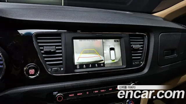 Kia The New Carnival id 2385103 из Кореи 7