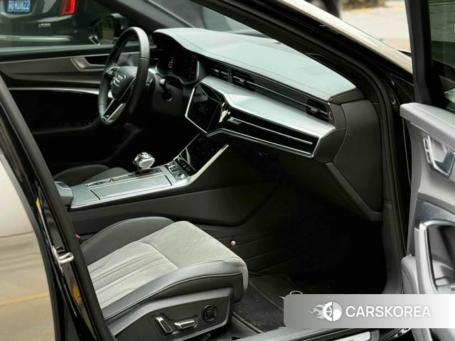 Audi A6L id 4258071 из Китая 7