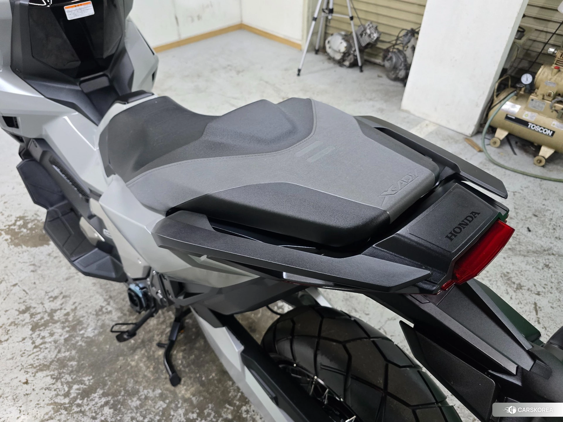 Проданный Honda X-ADV 750 id 4352875 из Японии, фото 7