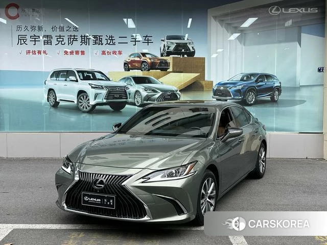 Lexus ES id 4279272 из Китая 7