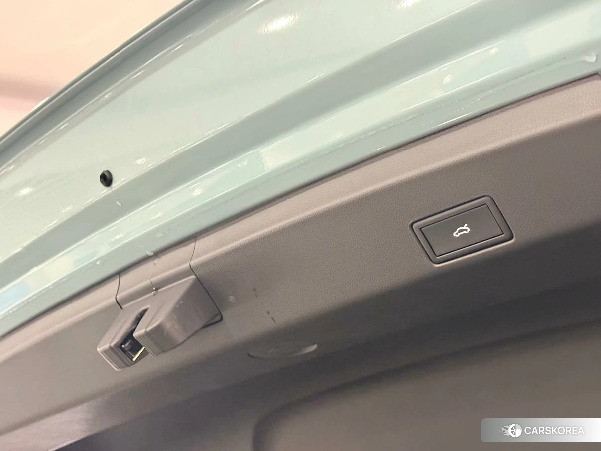 Volkswagen Passat id 4510637 из Китая 7