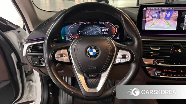 BMW 5 Series (G30) id 3941250 из Кореи 7