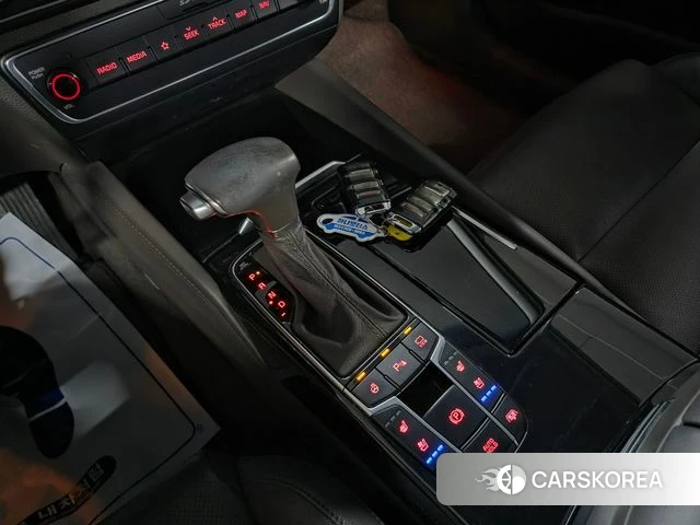Kia Come New K7 id 4794689 из Кореи 7
