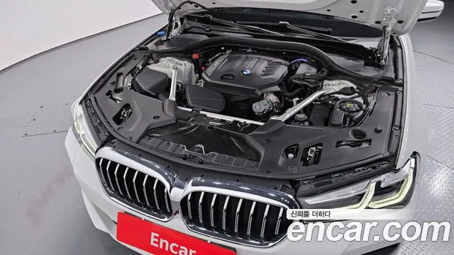 BMW 5 Series (G30) id 2659246 из Кореи 7