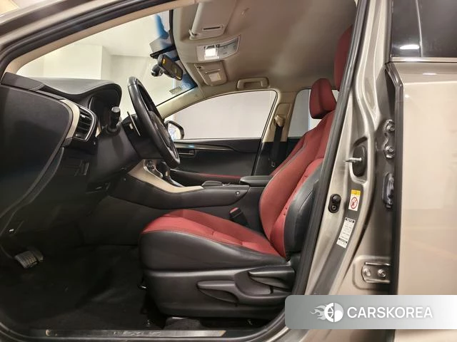 Lexus NX id 4217354 из Китая 7