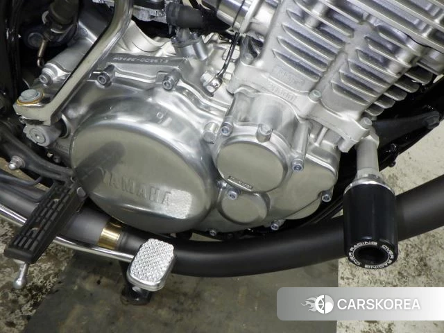 Yamaha SR400 id 3945240 из Японии 7