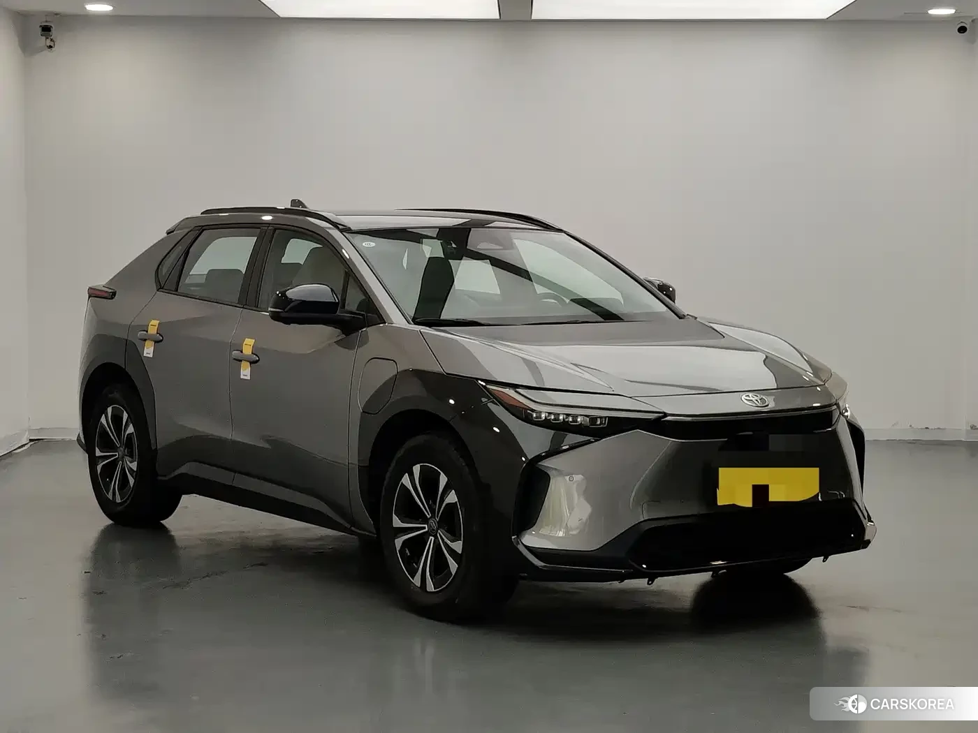 Toyota bZ4X id 4680608 из Китая 7