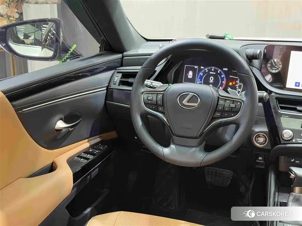 Lexus ES id 4577528 из Китая 7
