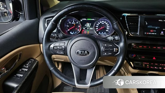 Kia The New Carnival id 4403422 из Кореи 7
