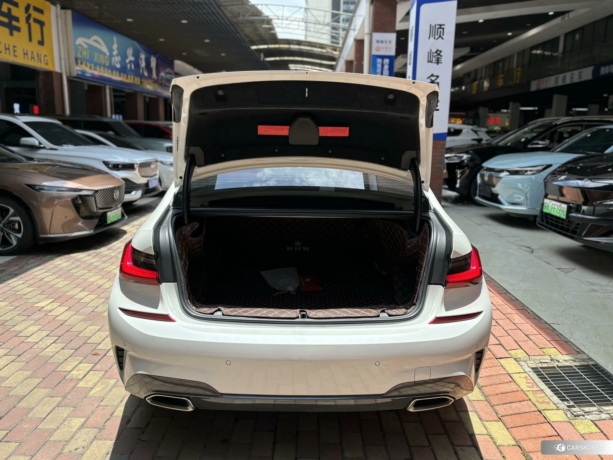 BMW 3 series id 4462117 из Китая 7