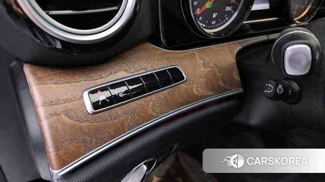 Mercedes-Benz E-Class W213 id 4325556 из Кореи 7