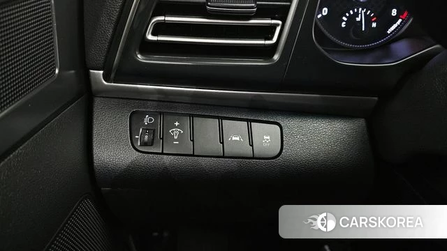 Hyundai The New Avante AD id 3873245 из Кореи 7